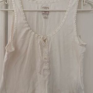 Gap Linen-Blend White Tank Top with Lace Trim